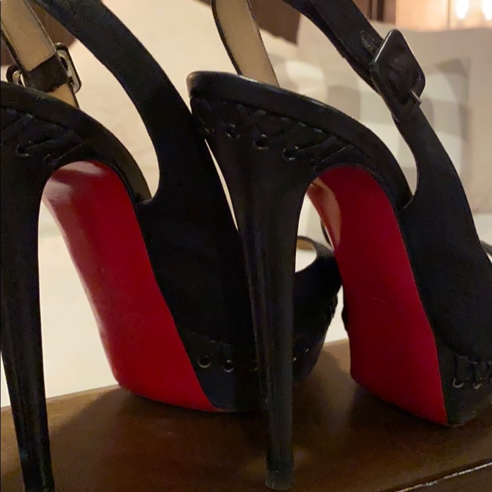 Pumps - Picture 4 of 7